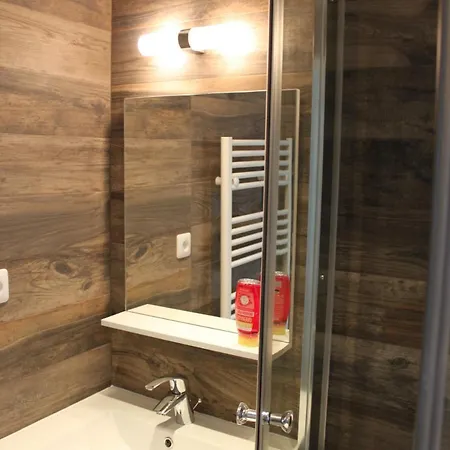 Appartement Rempart Du Chateau-sv83 Studiovincennes Vincennes